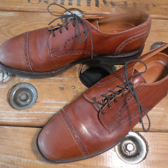 Allen Edmonds Brown Leather Mens 9.5 B Narrow main image 6